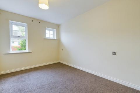 2 bedroom flat to rent, Coniston House, Spinner Croft