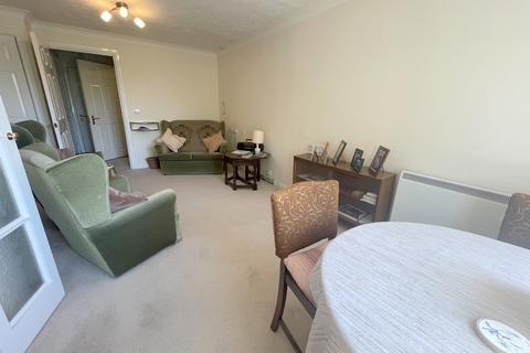 1 bedroom retirement property for sale - Giffords Court, Melksham