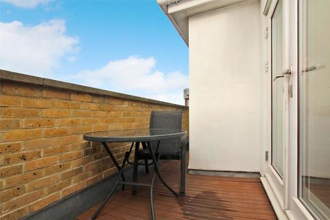 2 bedroom apartment to rent, Cosmo Apartments, Westport Street, Stepney Green, London