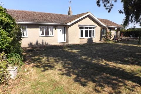3 bedroom detached bungalow for sale - Stockwell Gate, Saracen's Head