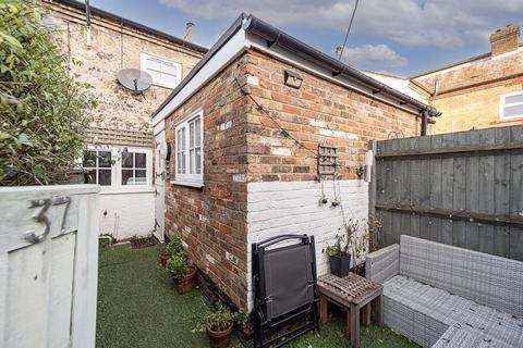 2 bedroom terraced house for sale, Western Road, Tring