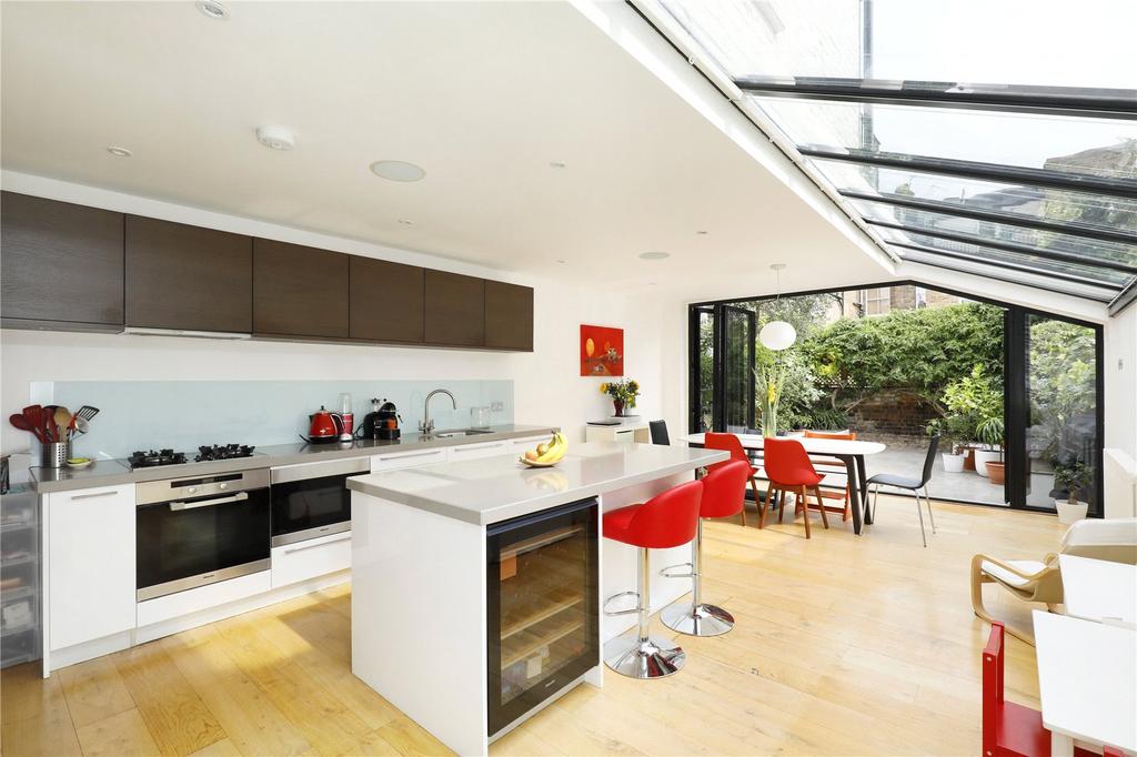 Kitchen/Dining
