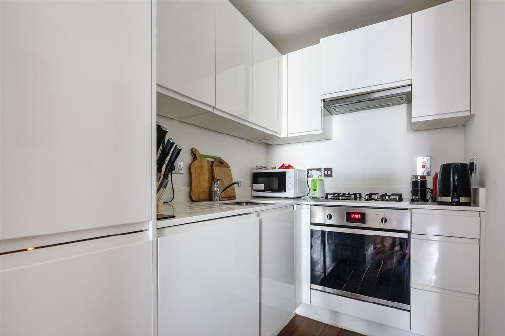 Apartment in London - View 3
