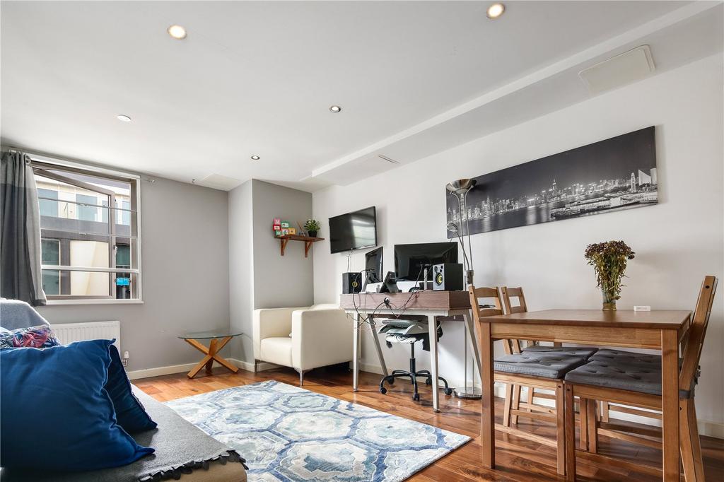 Apartment in London - View 4