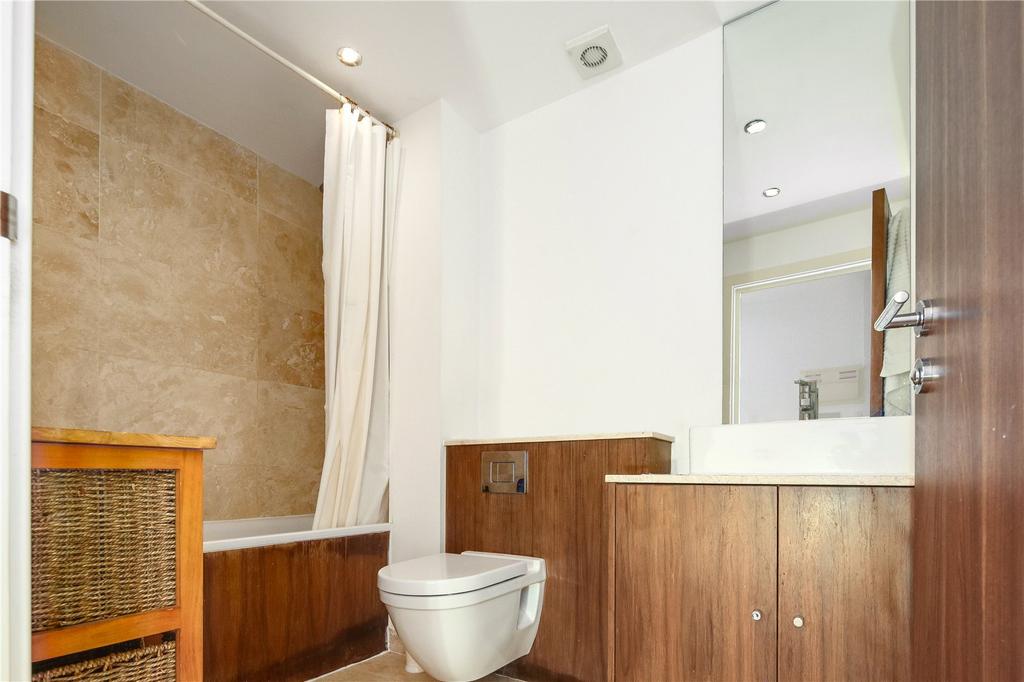 Apartment in London - View 5