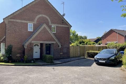 1 bedroom end of terrace house to rent, Savory Walk, Binfield