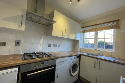 1 bedroom end of terrace house to rent, Savory Walk, Binfield