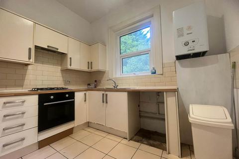 Dean Park Road, Bournemouth BH1