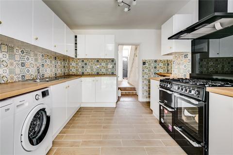 4 bedroom terraced house to rent, Barrowgate Road, Chiswick, London