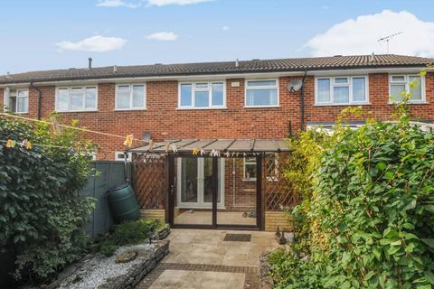 3 bedroom terraced house to rent, Lightwater,  Surrey,  GU18