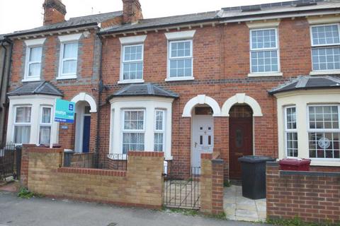 4 bedroom house to rent, Blenheim Road, Reading