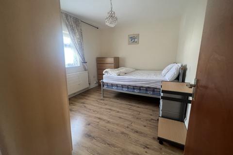 2 bedroom house share to rent, MAY GARDENS, ALPERTON, WEMBLEY, LONDON HA0