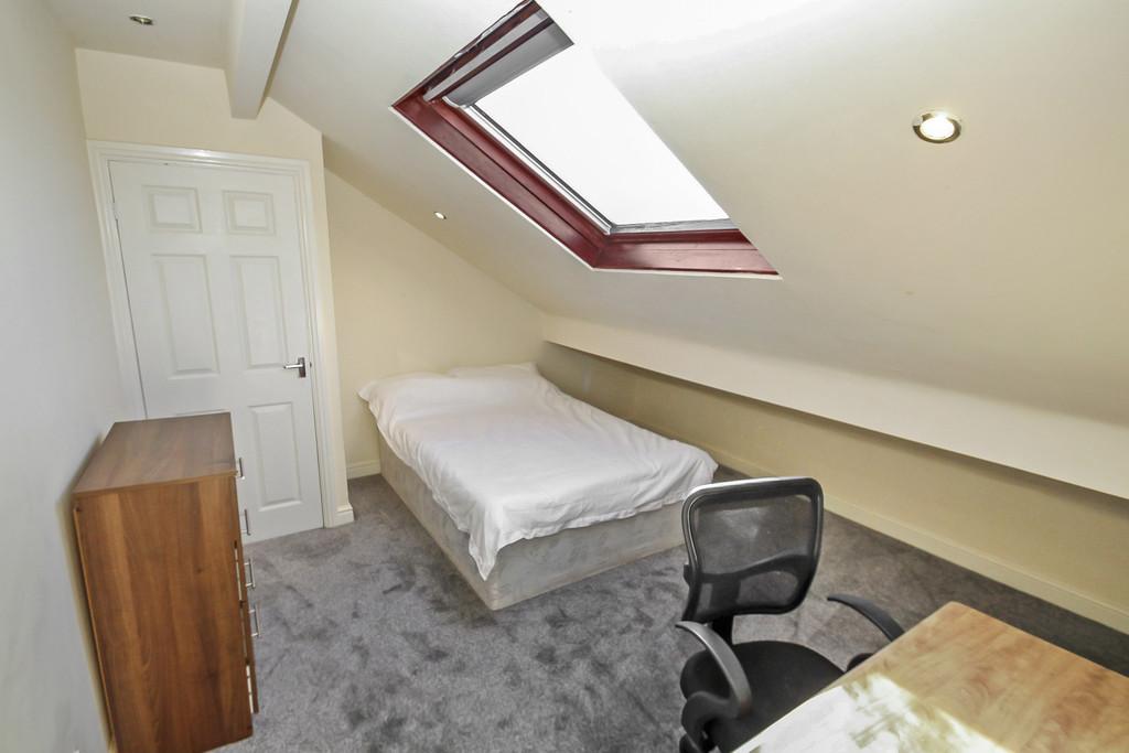 ALL BILLS INCLUDED ROOM Newport Mount 1 bed in a house share £400