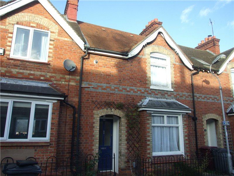 Edgehill Street, Reading, Berkshire, RG1 2 bed terraced house £1,000