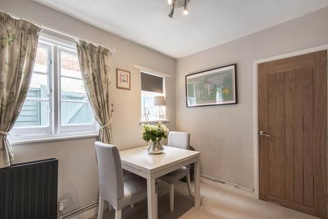 Flat 1, 11 Recreation Road, Guildford, GU1 1HE
