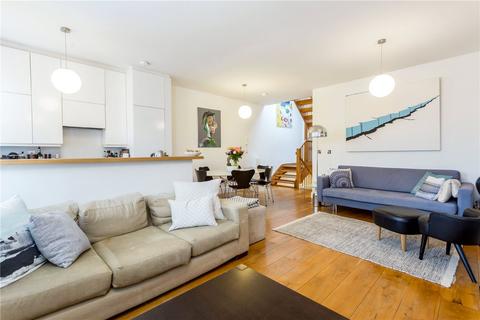 3 bedroom apartment to rent, Powis Gardens, London, W11
