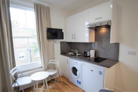 Studio to rent, Ifield Road, Chelsea SW10