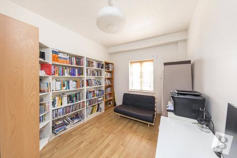 undefined, Amber Court, High Street, Romford, RM1