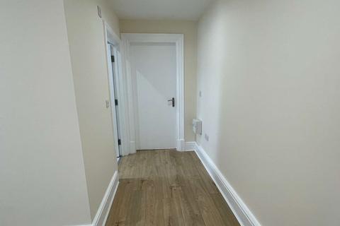 1 bedroom flat to rent, Stoneygate, Knighton Road LE2