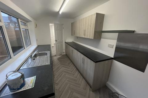 4 bedroom terraced house to rent, Jackson Street, Goole