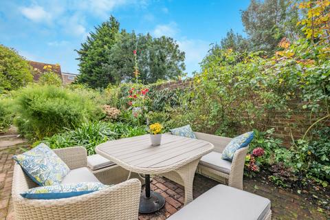 5 bedroom terraced house for sale, Broad Street, Canterbury, Kent