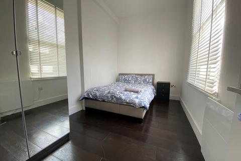 2 bedroom flat to rent, Reading,  Berkshire,  RG1