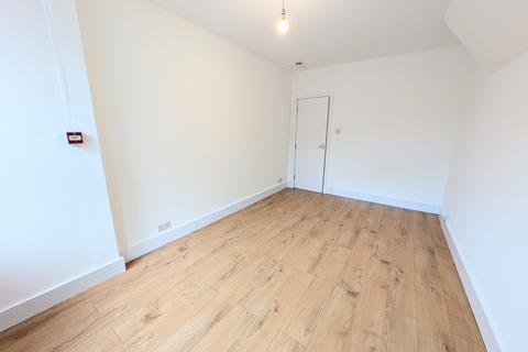 undefined, Woodside Grove, North Finchley N12