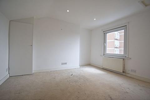 3 bedroom terraced house to rent, Park Street, Brighton BN2