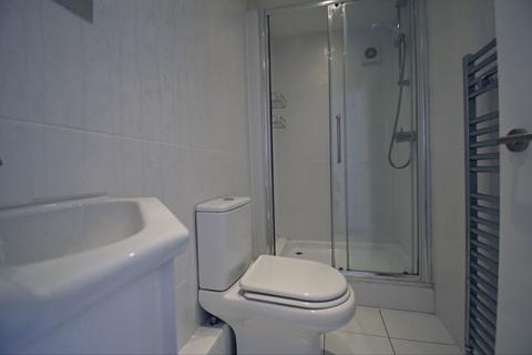 3 bedroom terraced house to rent, Park Street, Brighton BN2