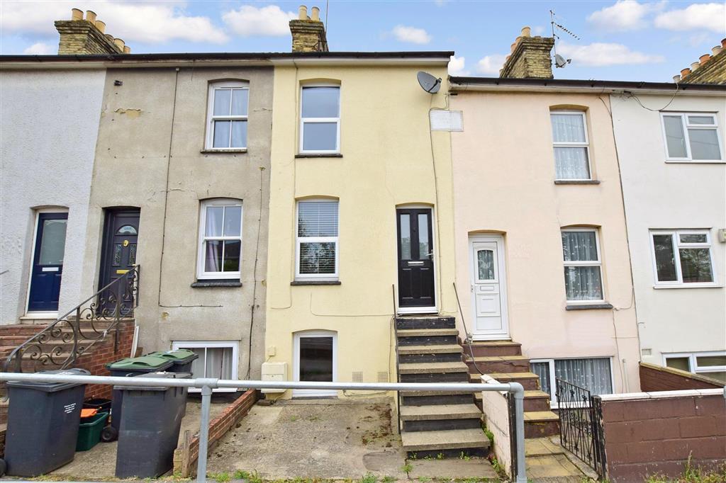 London Road, Ditton, Aylesford, Kent 3 bed townhouse £250,000