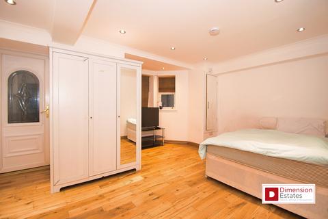 undefined, Mildenhall Road, Lower Clapton, Hackney, London, E5