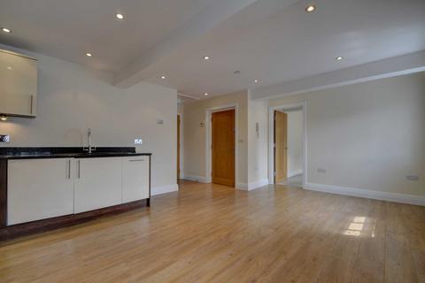 1 bedroom apartment to rent, Market Square, Marlow SL7