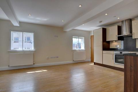 1 bedroom apartment to rent, Market Square, Marlow SL7