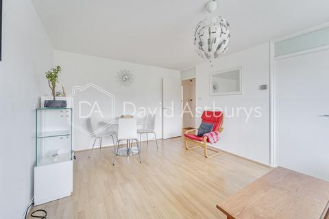 2 bedroom apartment to rent, Shurland Avenue, East Barnet, Barnet