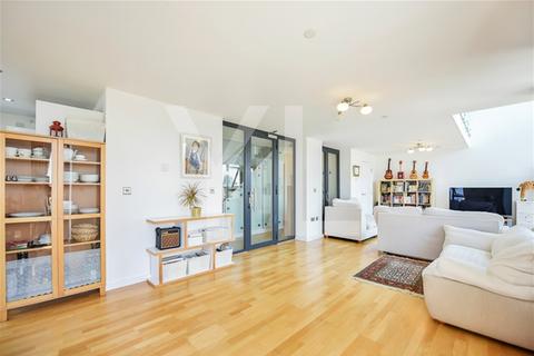 2 bedroom flat to rent - Jubilee Heights, Parkside Avenue, Greenwich
