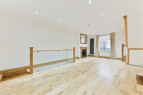 3 bedroom semi-detached house to rent, Brand Street, Greenwich
