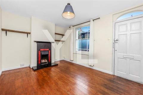 2 bedroom terraced house to rent, Colomb Street, Greenwich