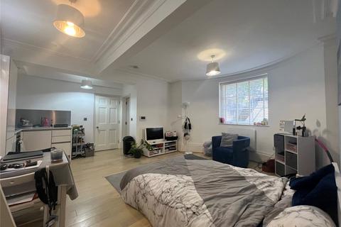 Studio to rent - Kings Road, Reading, RG1