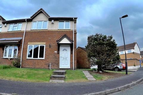 3 bedroom terraced house to rent, Avon Drive, Willenhall, WV13 1HA