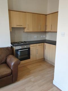 Studio to rent, Espedair Street, Paisley, Renfrewshire, PA2