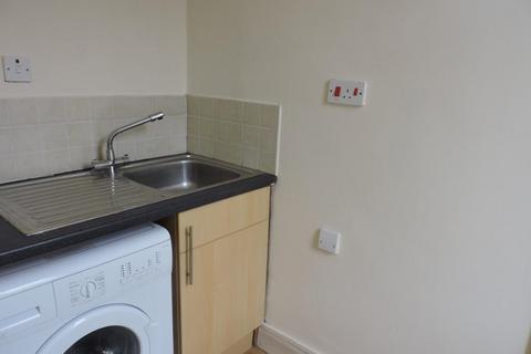 Studio to rent, Espedair Street, Paisley, Renfrewshire, PA2