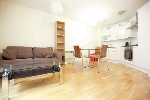 1 bedroom flat to rent, High Road, London N22