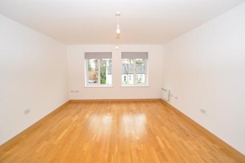 1 bedroom flat to rent, Johnson Place, Walsworth Road, Hitchin, SG4