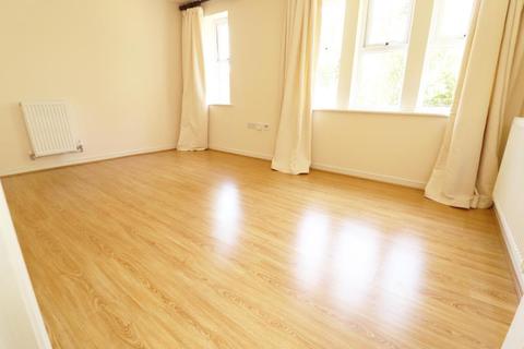 2 bedroom flat to rent - Wey Court, Woking, GU22 7HX