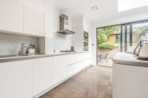 7 Tregaron Avenue, London, N8 9HA