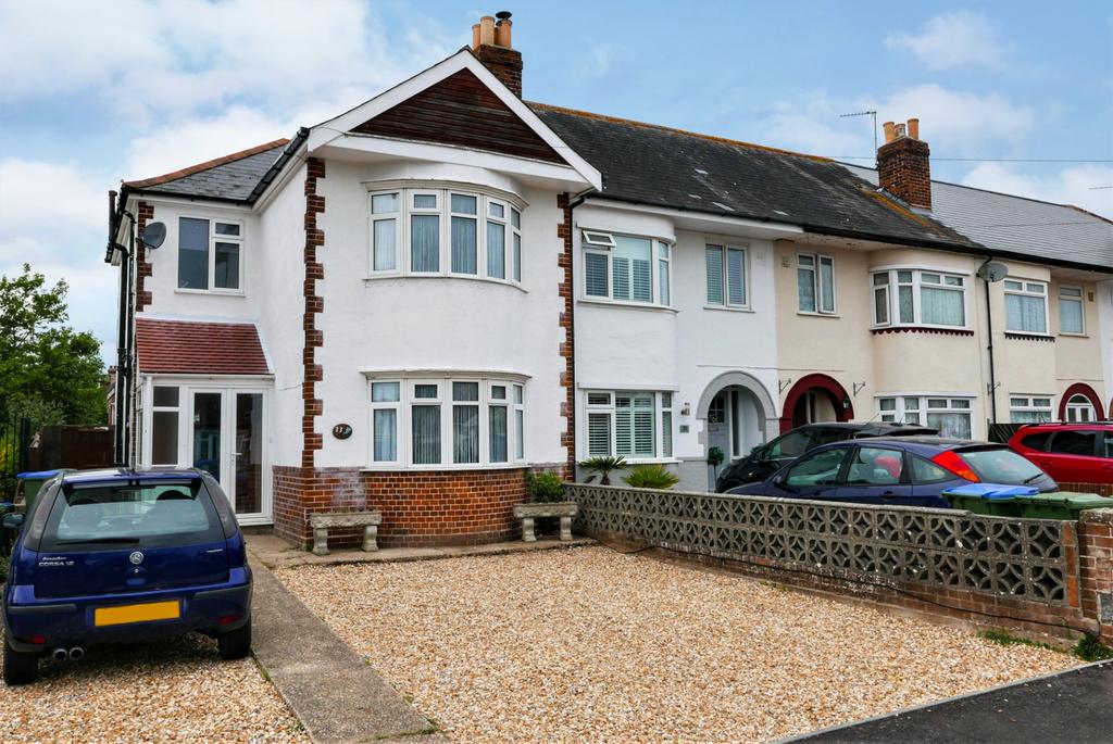 THE DOWNSWAY, PORTCHESTER 3 bed end of terrace house £325,000