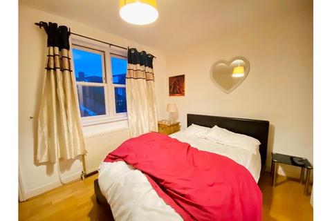 1 bedroom flat to rent, Finchley Road, St John's Wood NW8