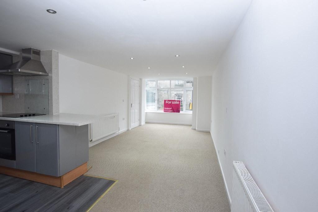 Fore Street, Bugle, St. Austell, Cornwall, PL26 8PF 3 bed terraced house £70,000