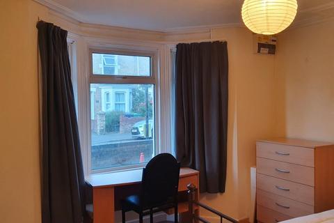 4 bedroom semi-detached house to rent, Hurst Street,  HMO Ready 4 Sharers,  OX4