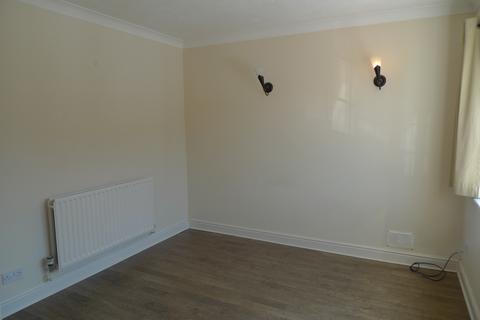 3 bedroom terraced house to rent, Copt Heath Croft, Knowle, Solihull, West Midlands, B93